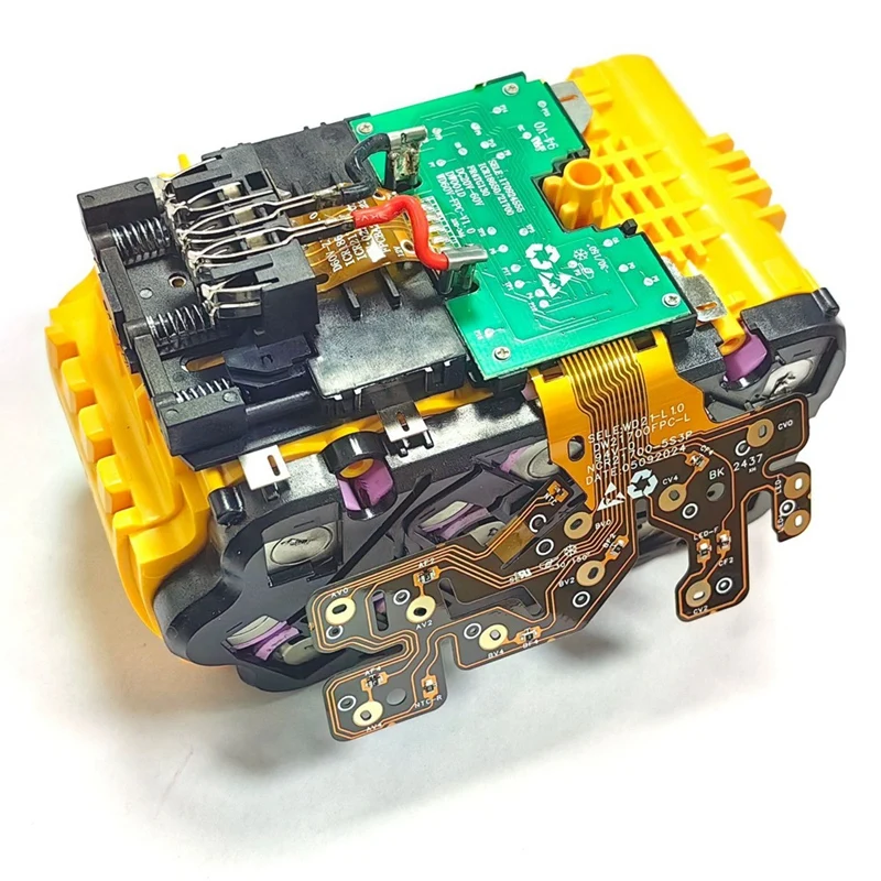 Фото Плата защиты от перезаряда литиевых аккумуляторов DCB609 PCB 21700 для 20В FlexVolt 60В DCB612-A09I №2