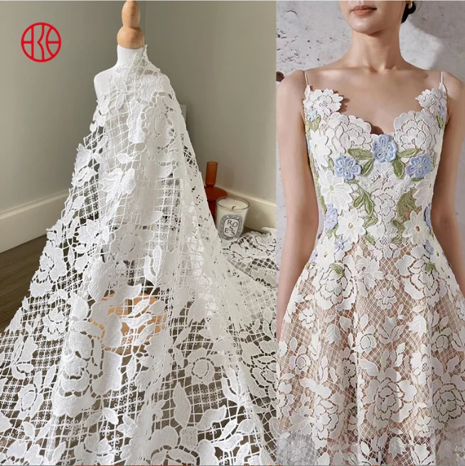 

Wedding Dress White Water Soluble Lace Fabric Hollow Out Big Rose Polyester Embroidery Fabric