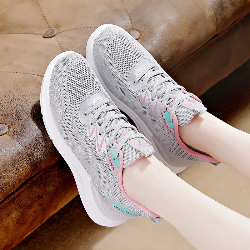 

Spring new trend fashionable sports casual shoes net surface breathable women's shoes