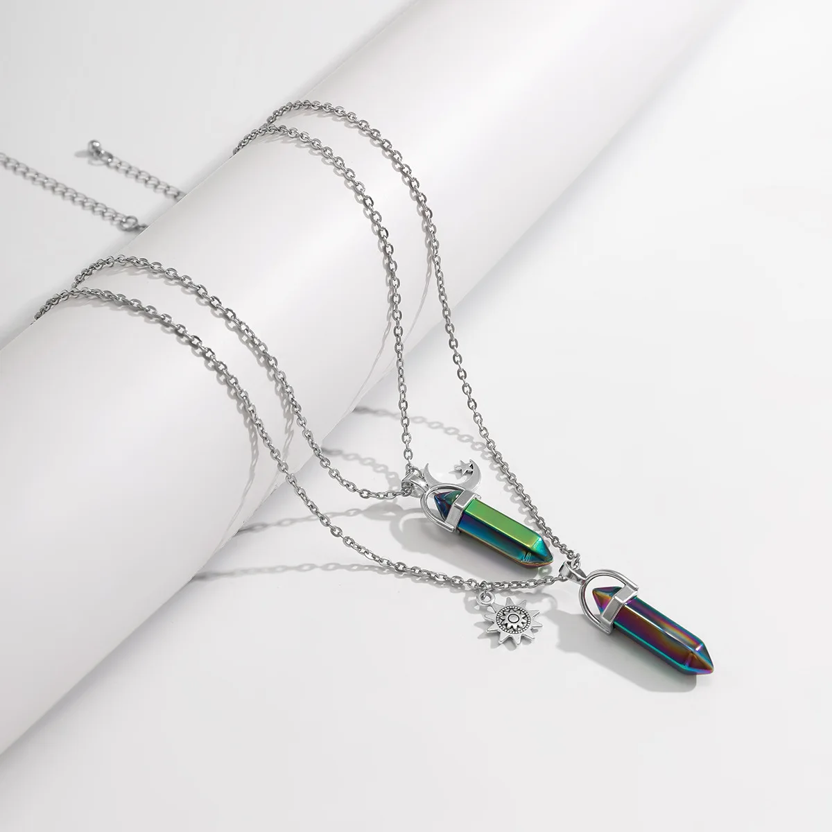 

2PCS/SET Fashion Necklace Simple Boho Hexagon Stone Moon Sun Pendant Necklace Female Hexagon Crystal Necklace