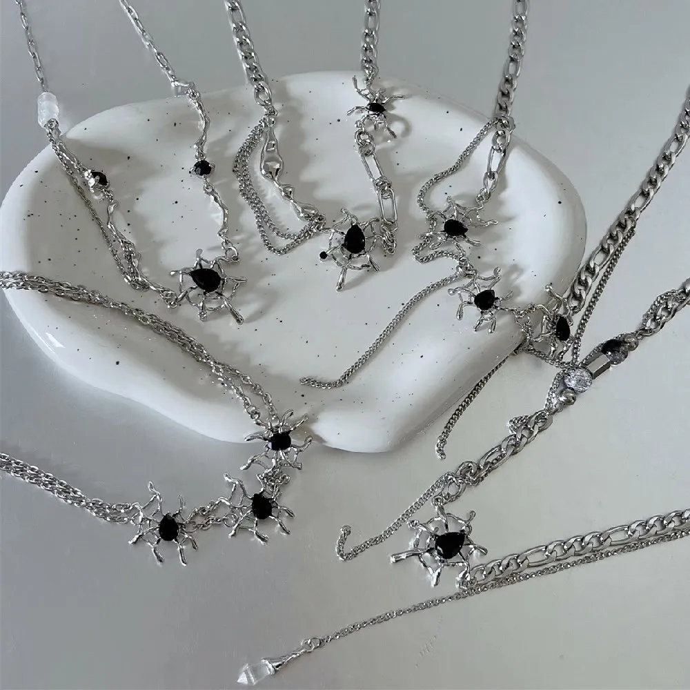 

Goth Spider web Pendant Necklace for Women Egirl 2022 Fashion Punk Stainless steel Chain Necklace Grunge Y2K Statement Jewelry