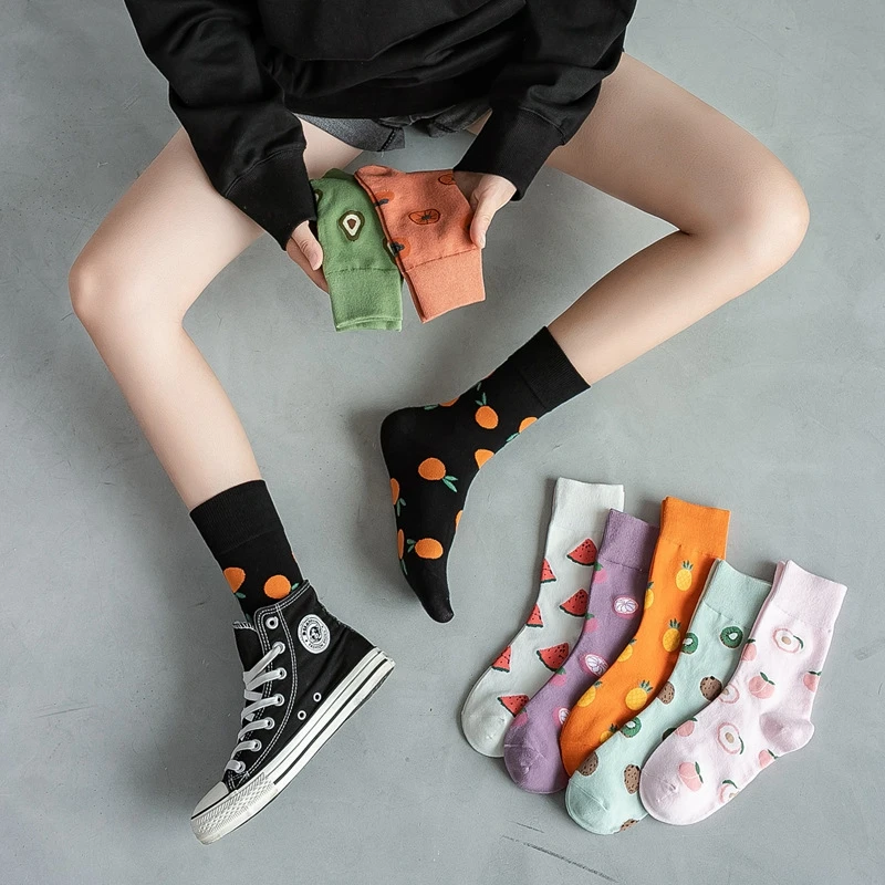 

Hot Sale Funny Harajuku Women Casual Cartoon Fruit Sock Tomato Lion Pineapple Peach Mangosteen Avocado Japanese Skateboard Sock