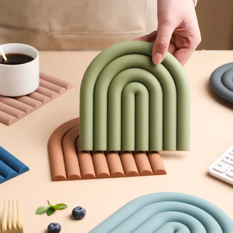 

Home Insulation Pad High Temperature Silicone Anti-Scalding Pad Table Pad Simple Table Pad Home Coaster Casserole Pad Placemat