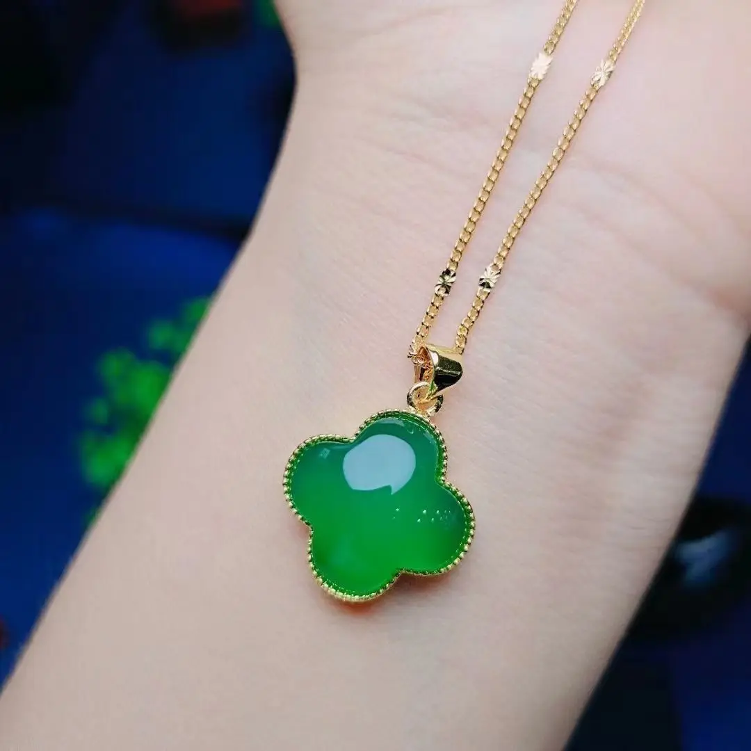 Оптовая продажа подвеска из халцедона с четырьмя листьями инкрустированная