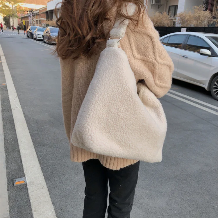 Winter Soft Lamb Faux Fur Ladies Shoulder Bag for Women Solid Color Fluffy Plush Crossbody Bag Large Capacity Female Casual Bags