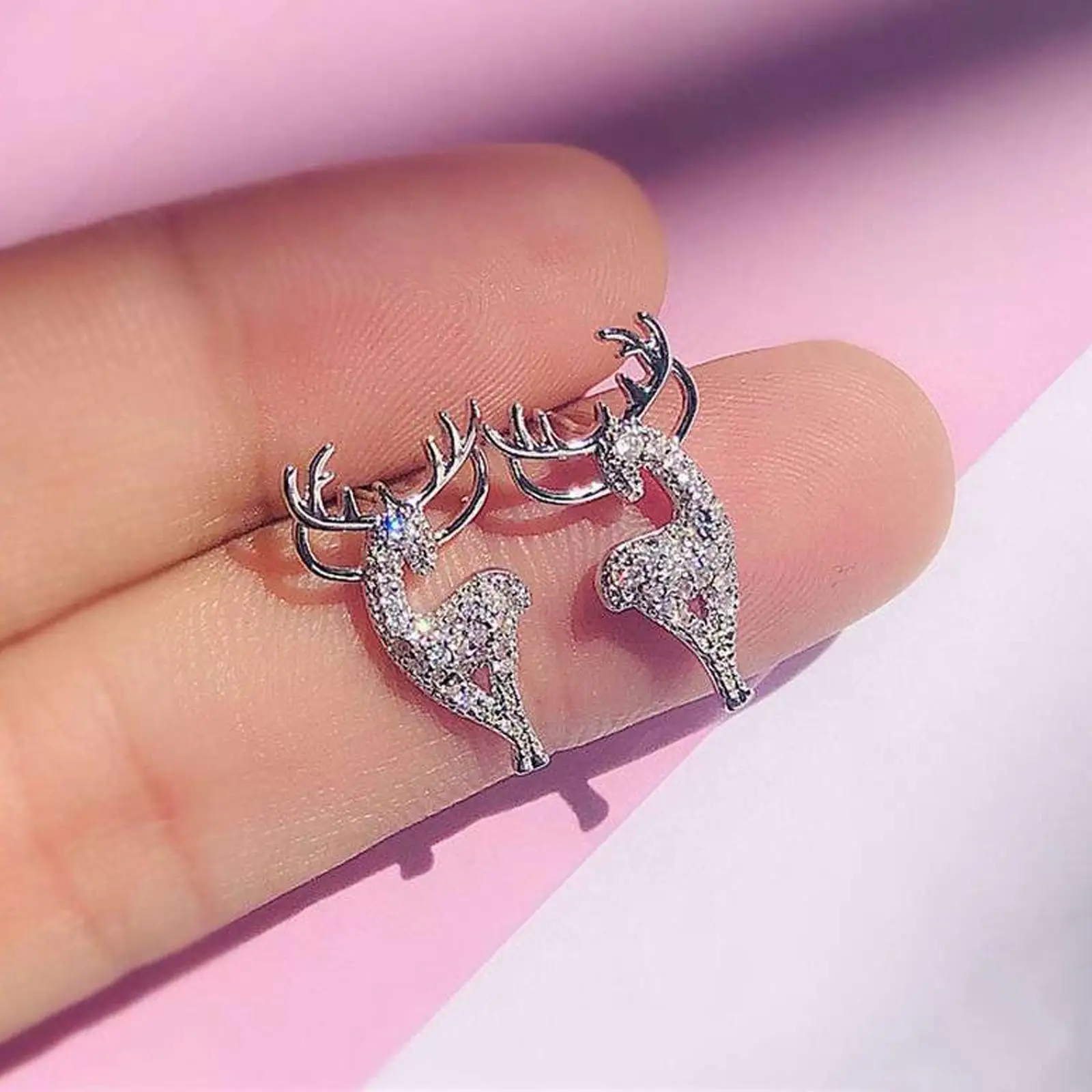 

New Christmas Earrings for Women Rhinestone Christmas Elk Deer Earrings Small Cute Stud Earring Girls Merry Christmas Jewelry