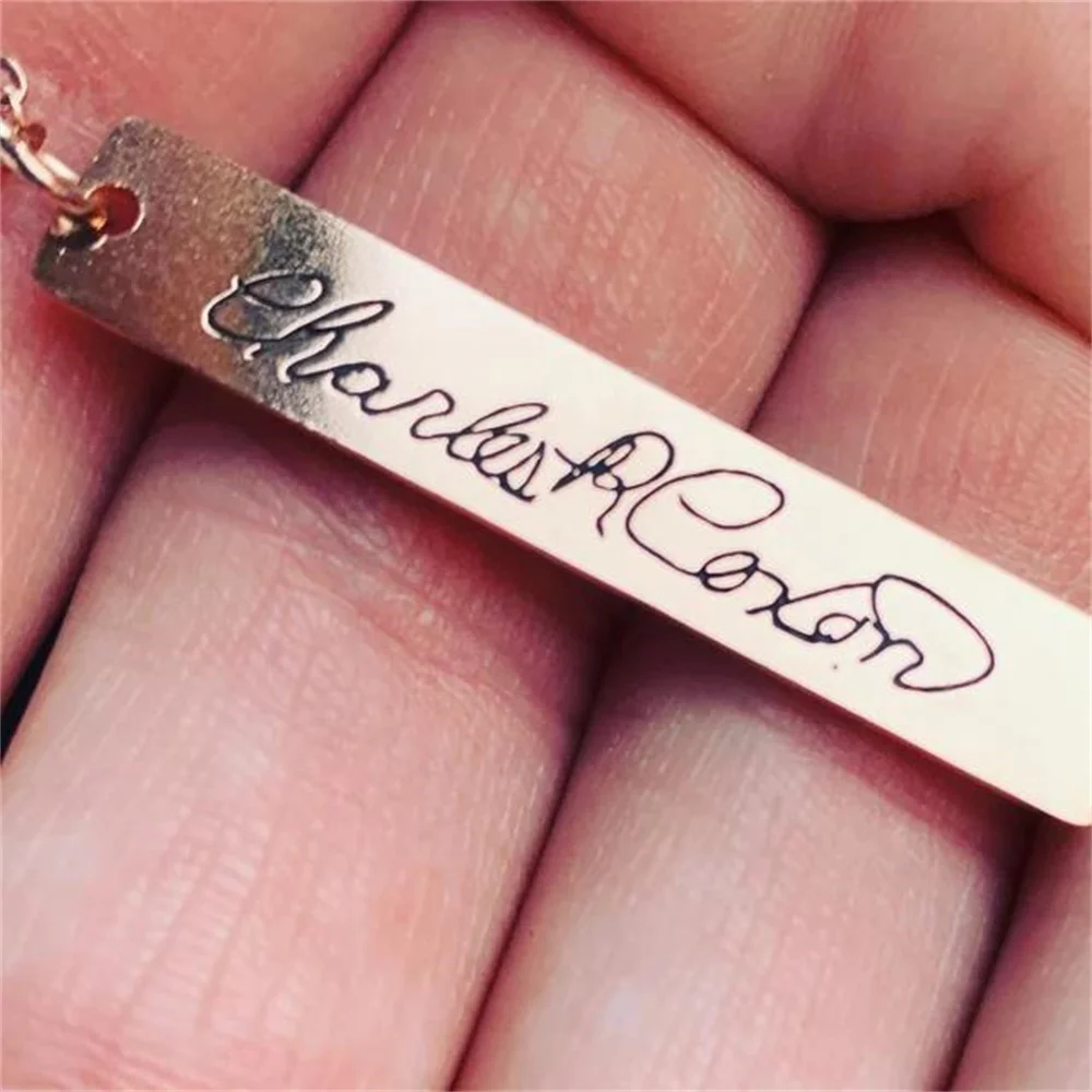 Рисунок 4 - Ожерелье с выгравированным рукописным текстом на заказ