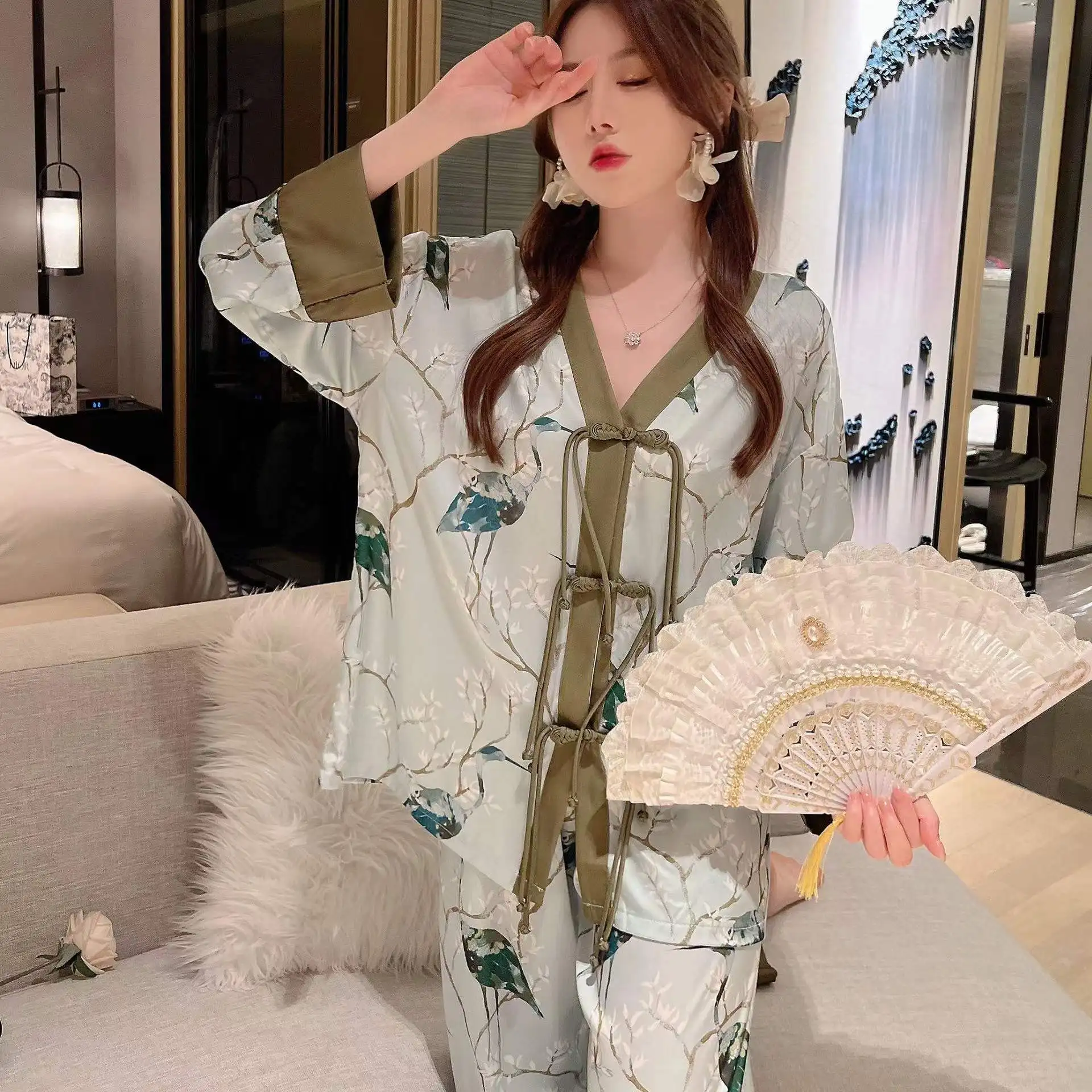 Women's Pajamas Ice China-Chic Style Winter Lady Long Sleeve Pants Autumn Loose V-neck Fashion Home Suit Panbuckle Sleepwear