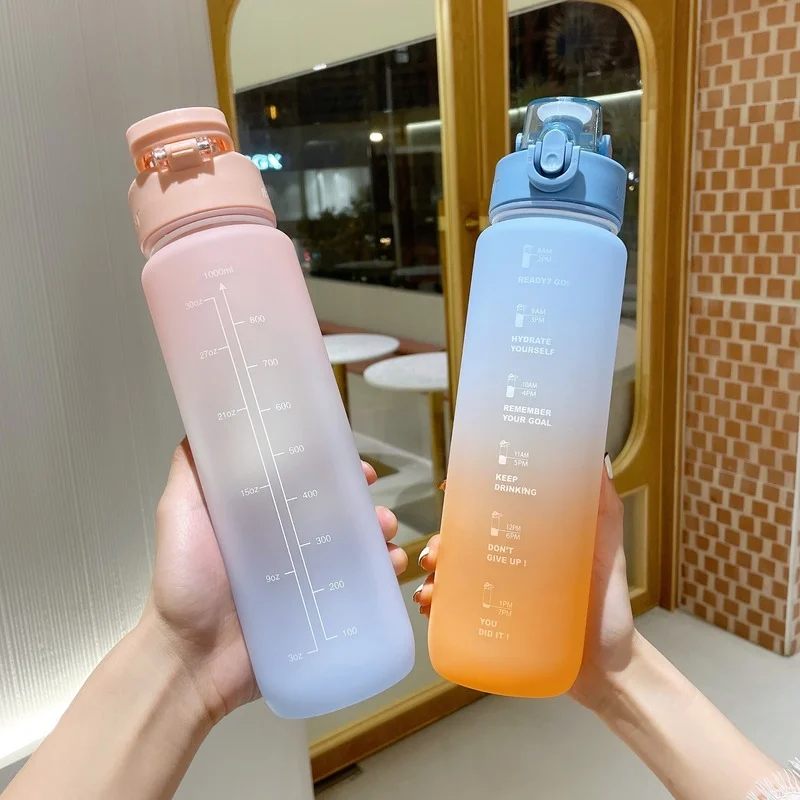 

New 1L Gradient Color Sports Frosted Water Bottle Large Capacity Fashion Water Cup Portable Anti-fall Plastic Cup Straight Drink