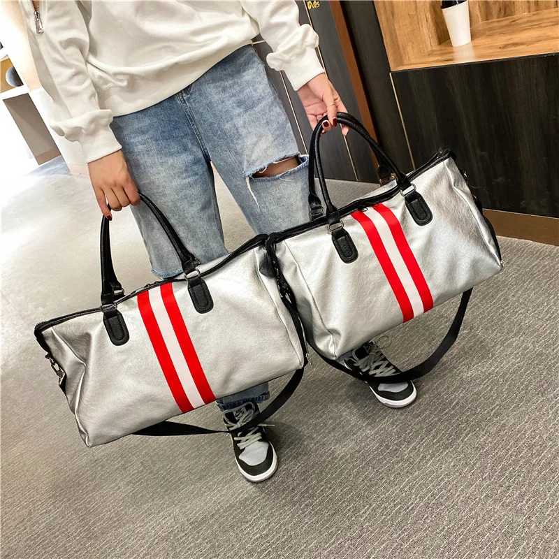 Large capacity foldable travel bag for women sport gym bag large capacity travel golf bag leather carry-on tote weekend bags