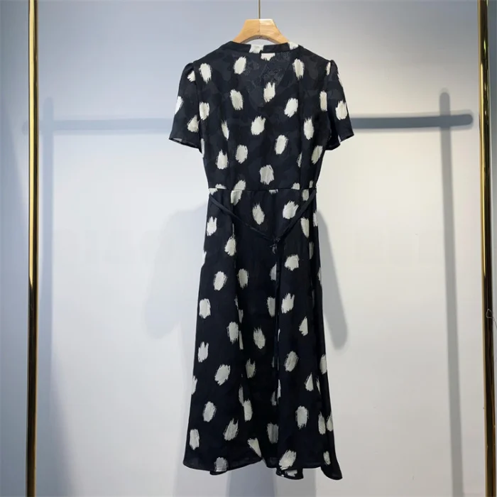 Новинка 2024 летняя одежда Z/Yfy24bc9608 модная темпераментная приталенная контрастный