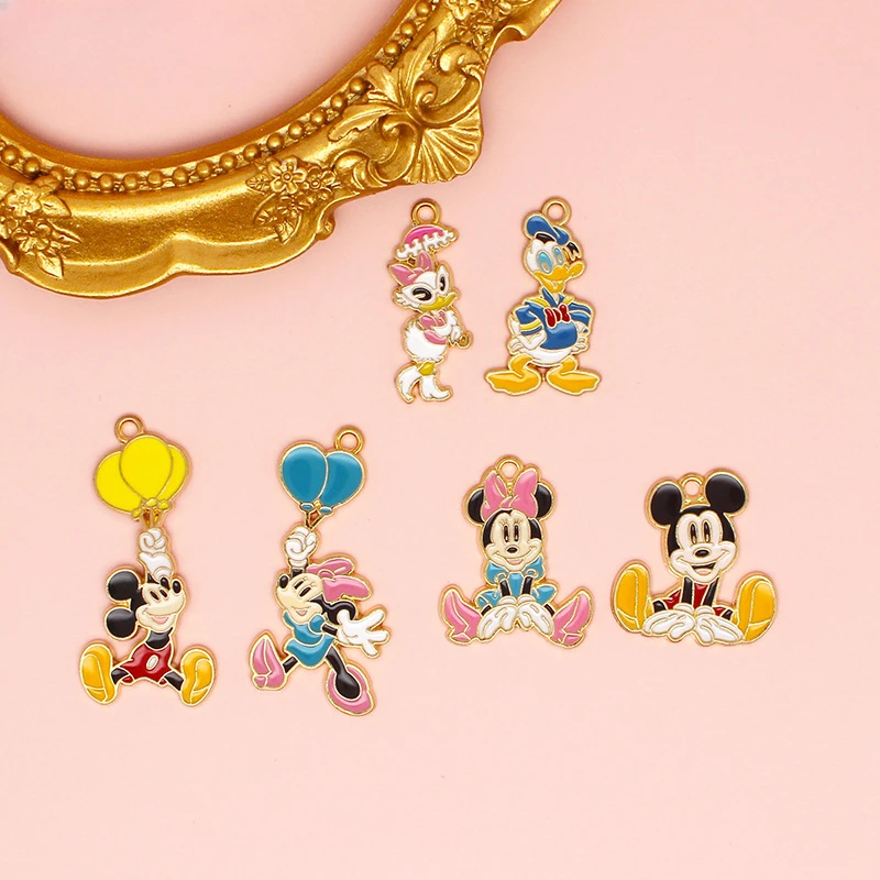 

Disney Mickey Anime Figures DIY Toy Accessories Cute Donald Duck Necklace Bracelet Pendant Ornaments Handmade Materials Tag Toys