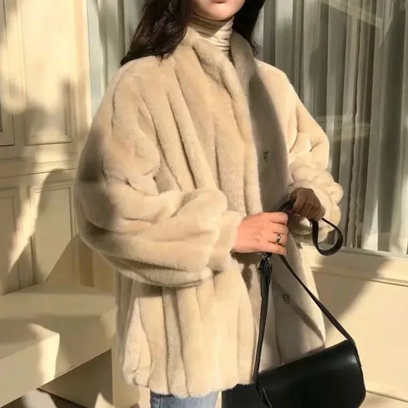 

2022 Winter Warm Plush Jackets Women Korean Faux Fur Single-breasted Outwear Female Loose Teddy Bear Fleece Coat Female