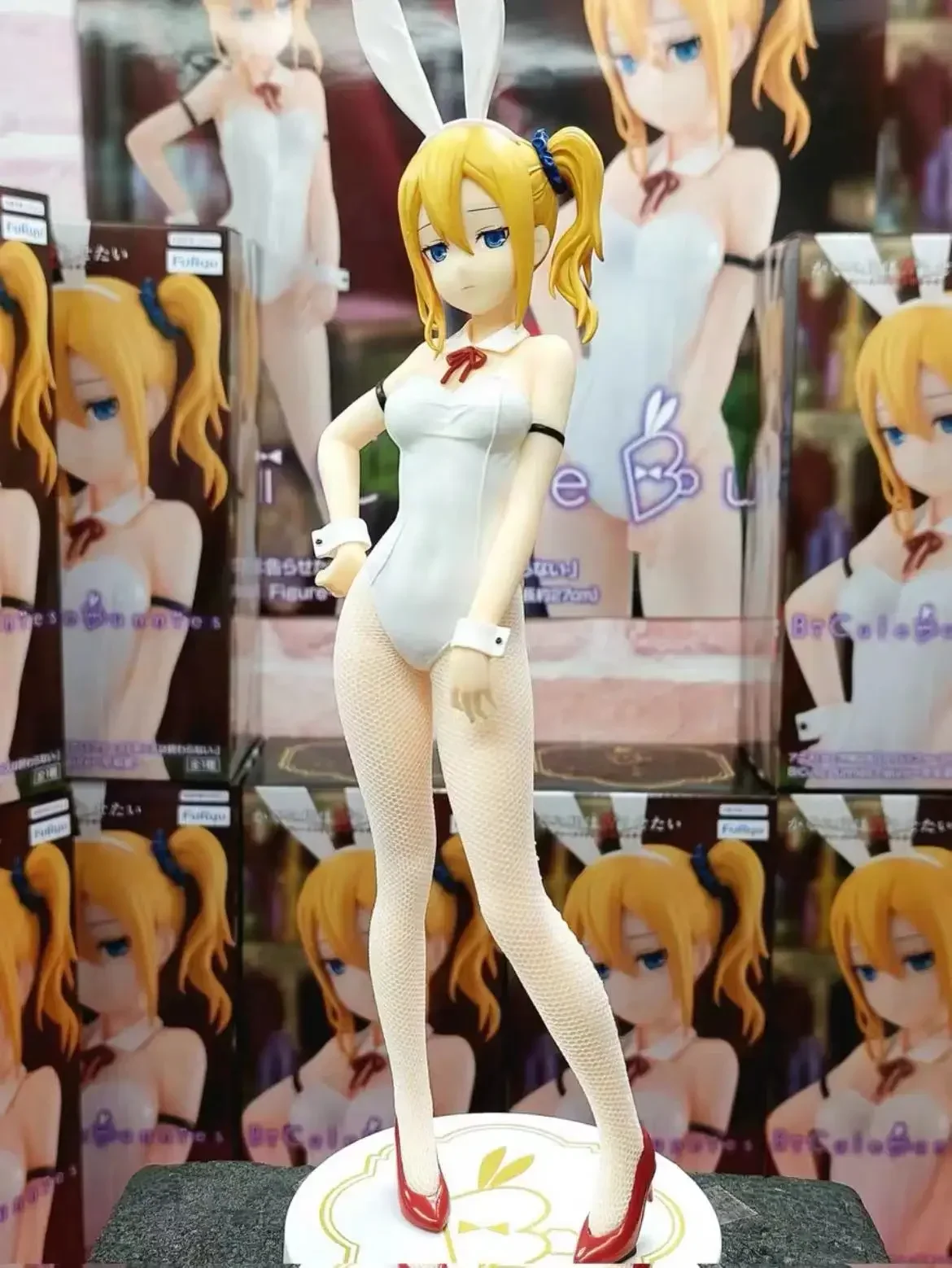 В наличии FuRyu BiCute Bunnies Kaguya-sama: Love Is War Hayasaka Ai Fujiwara Chika Shinomiya Kaguya White Bunny Girl Gift Figure (art.: 3920cf2bce7cb) - 3920cf2bce7cb