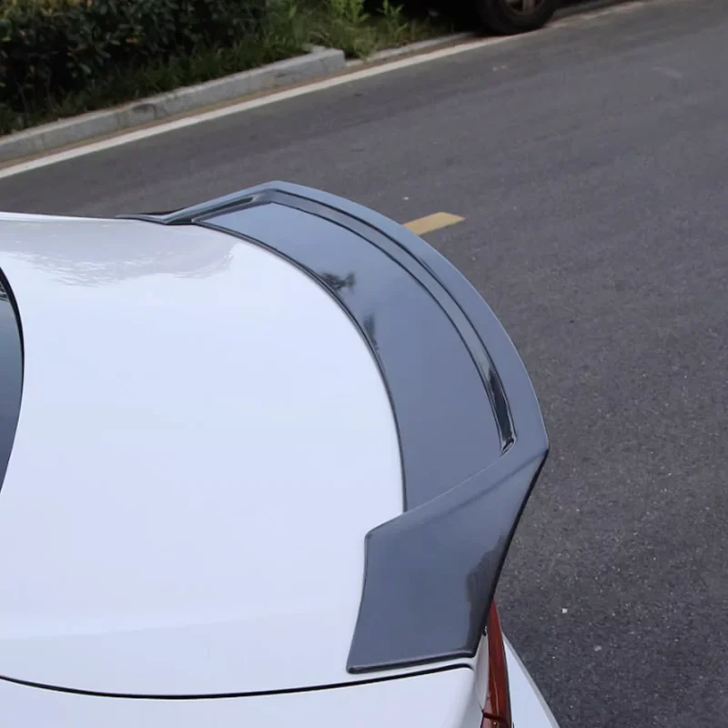 Спойлер для Chevrolet Malibu XL глянцевый спойлер из углеродного волокна на 2016-2022 год