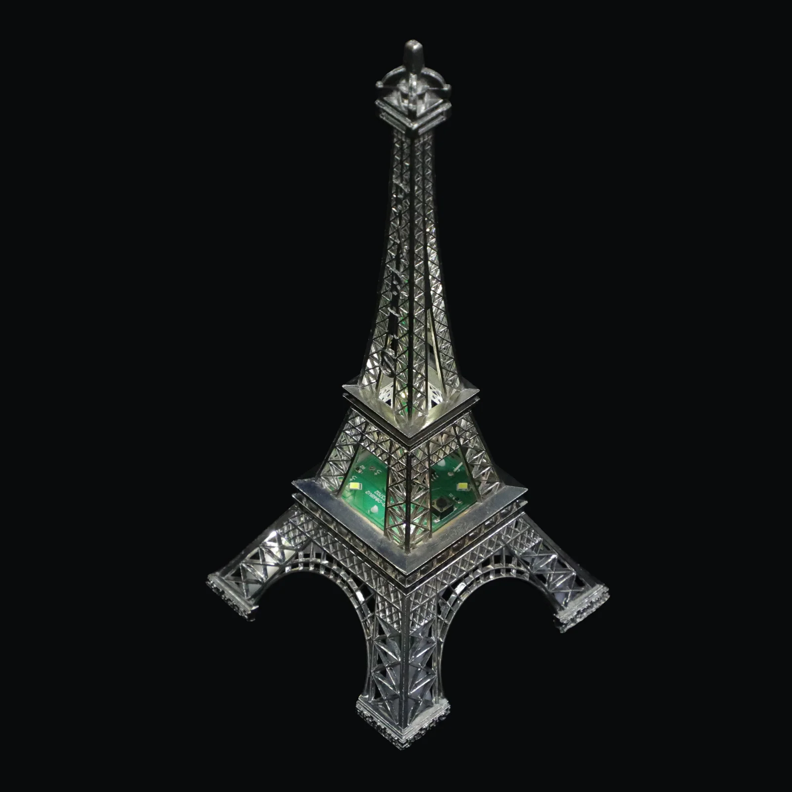 

Eiffel Tower Glowing Desktop Decor LED Light Ornament Decorative Home Delicate Craft Adornment Table Decorations