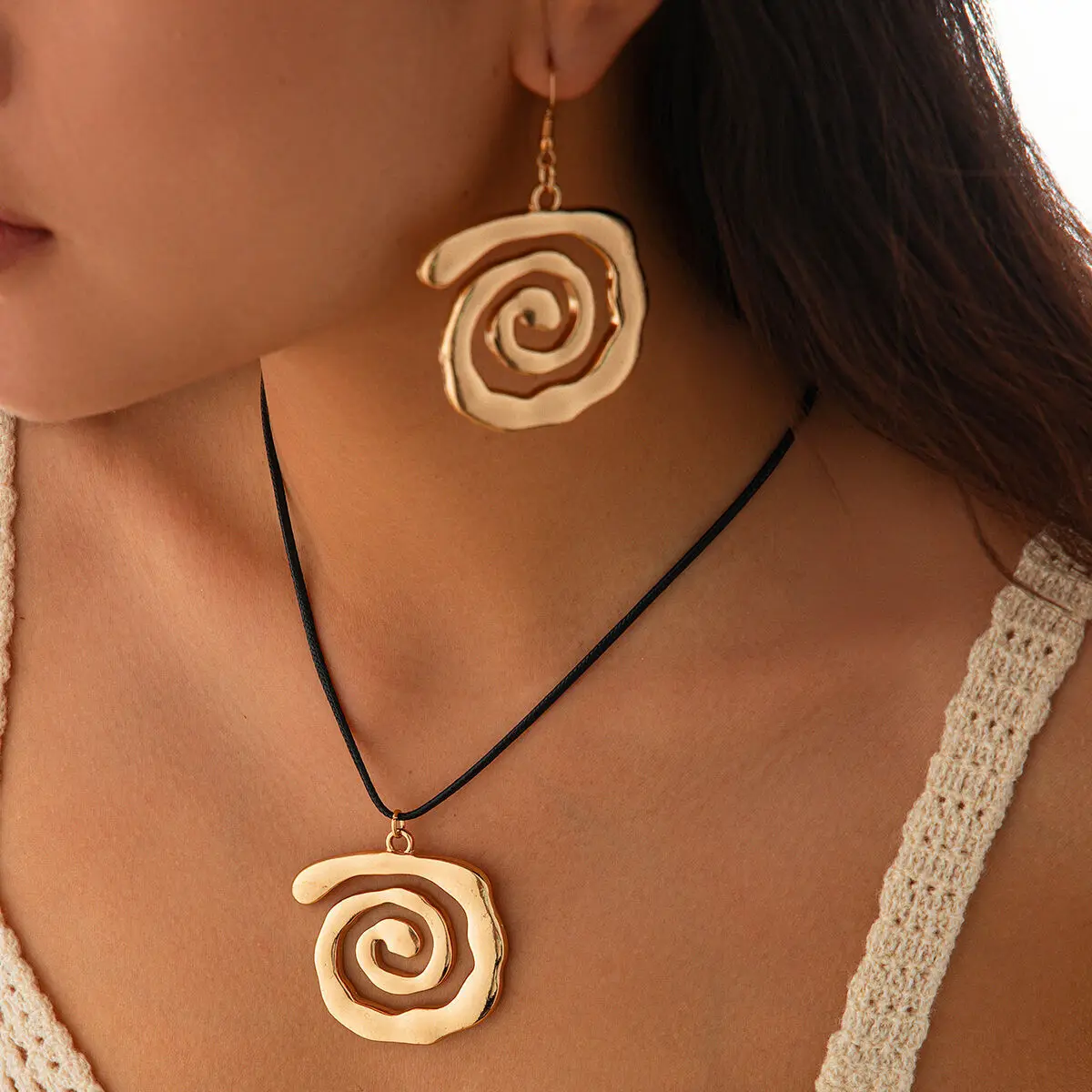 Ingemark Модный Металлический Спиральный Кулон Уникальный Комплект Ожерелья И