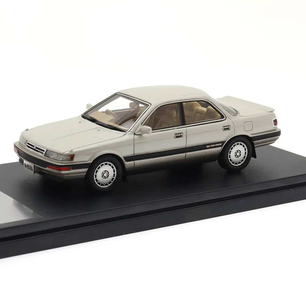 Игрушечный автомобиль Toyota Vista Hardtop 2000GT 1987 1:43