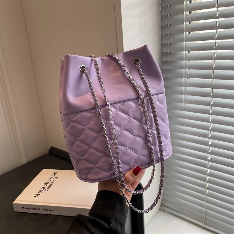 

Classical Embroidered Plaid Shoulder Bag Large Capacity Bucket Crossbody Bags for Women Chain Strap Designer Brand Handbag Purse