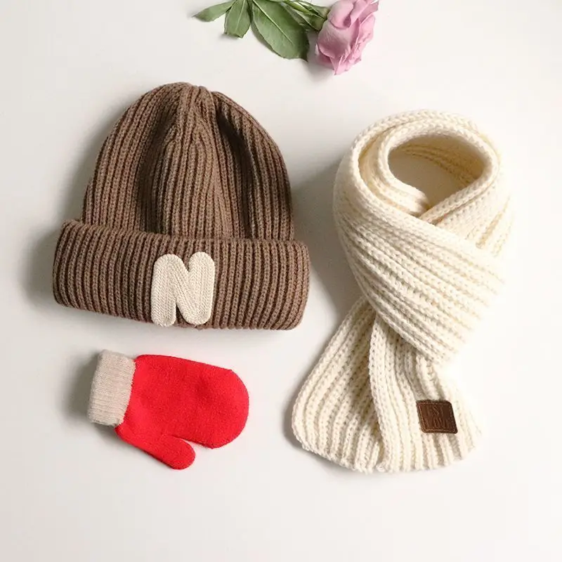 

Baby hat Autumn/winter children's hat scarf set boys and girls warm ear protection cute woolen hats