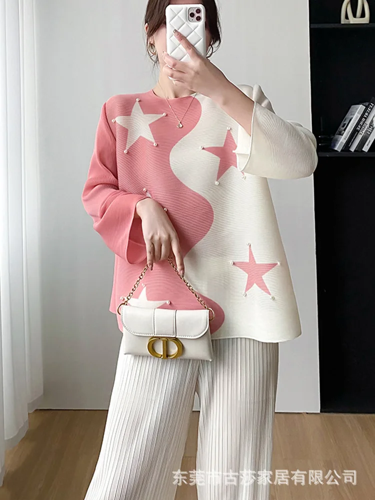 

Miyake Simple and Comfortable Loose Large Casual Top Women's Summer New Round Neck Fold
