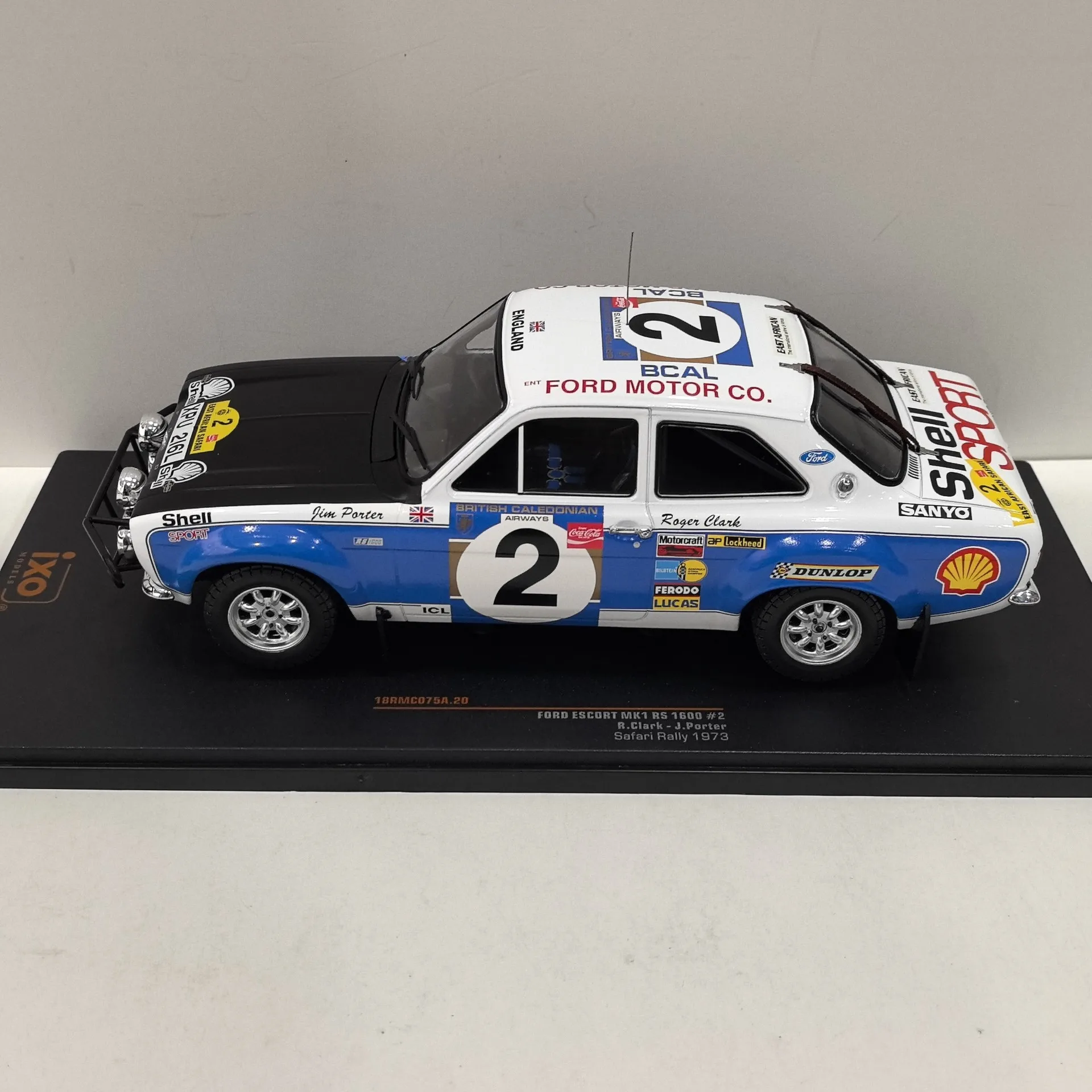 Фото Литой под давлением IXO масштаб 1/18 FORD ESCORT MK I RS1600 # Модель легкосплавного автомобиля Ford Racing 2 1973 года №2
