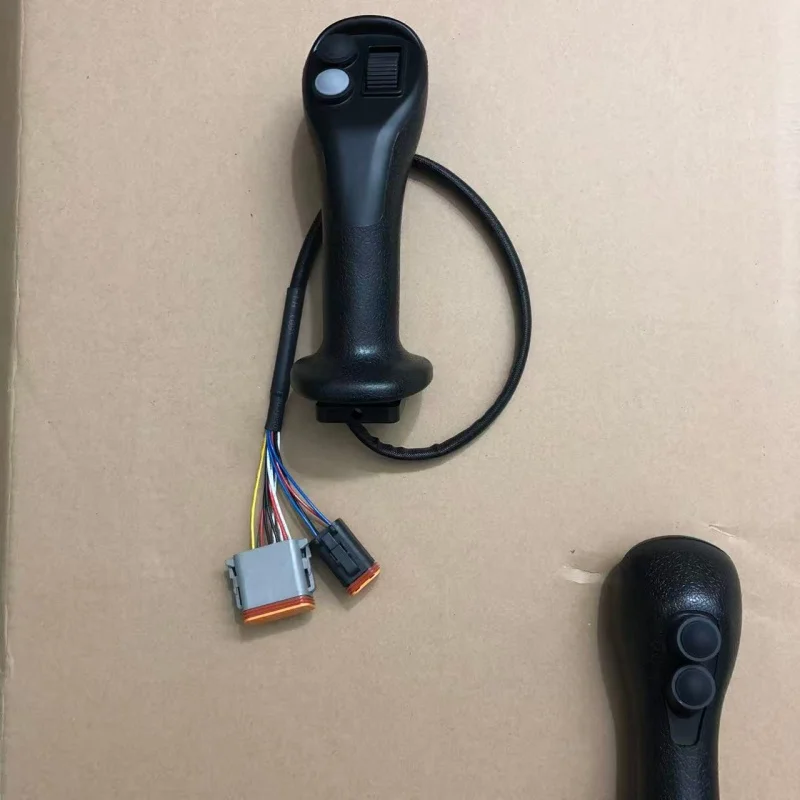 

Ручка для экскаватора Caterpillar E320/323/326/330/336/345/349/350GC