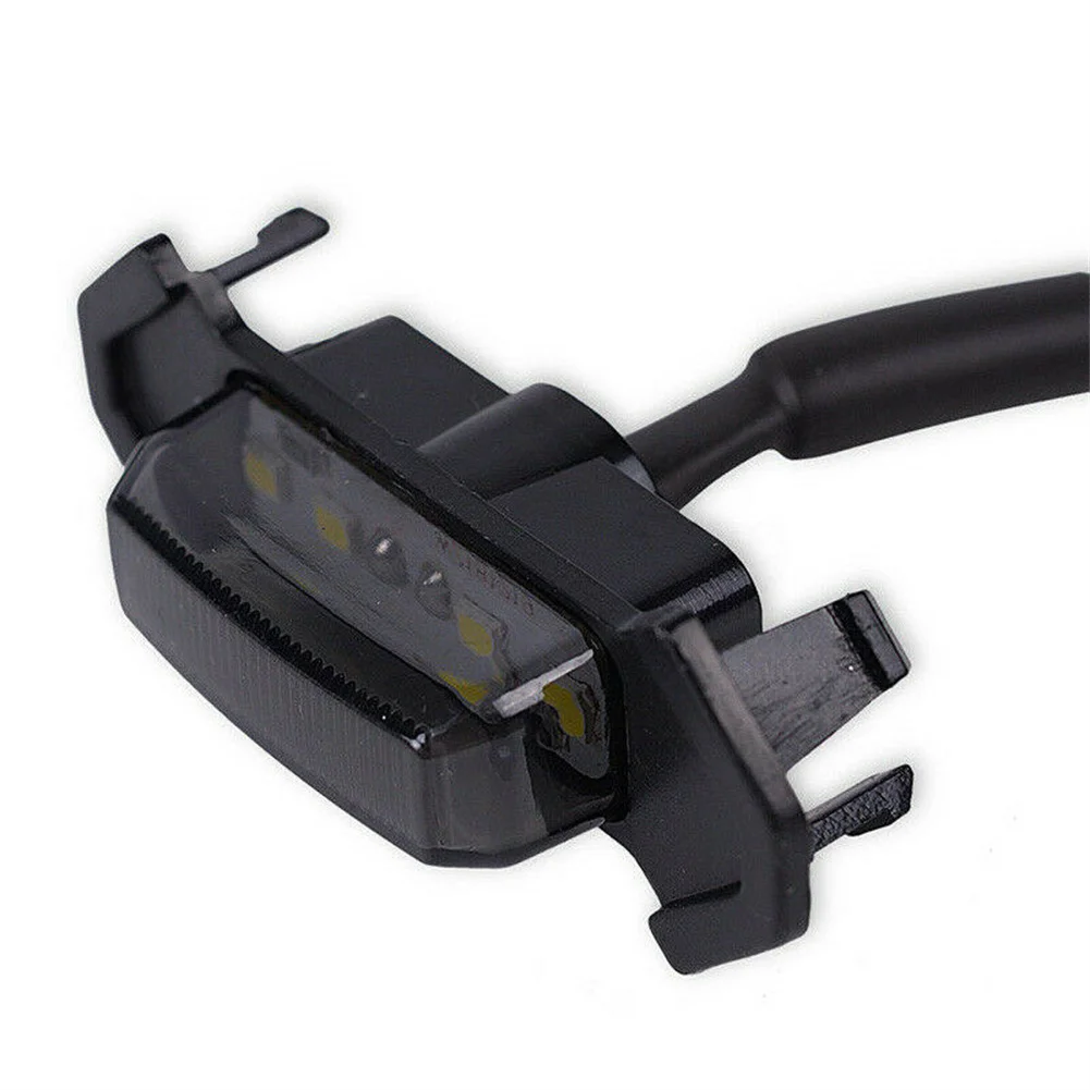 

Прочный передний комплект с 4 Светодиодный светильник для гриля, основной верхний комплект решетки радиатора Дымчатого цвета