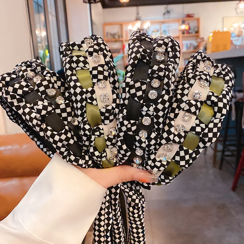 

Diamond Inlaid Leather Cloth Black And White Checkered Headband Korean Version East Gate Versatile Vintage New Fashion
