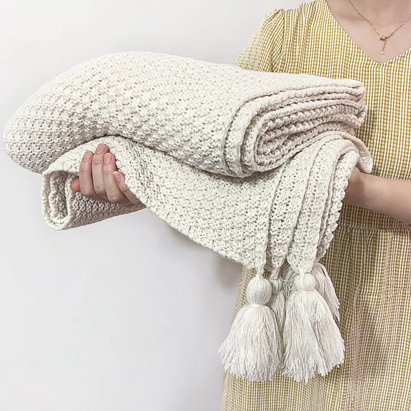 

Ins Nordic Style Sofa Blanket Office Nap Blanket Tassel Knitting Ball Wool Leisure Air Conditioning Blanket
