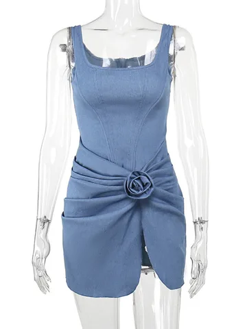 Женское джинсовое мини-платье без бретелек, с открытой спиной и рюшами