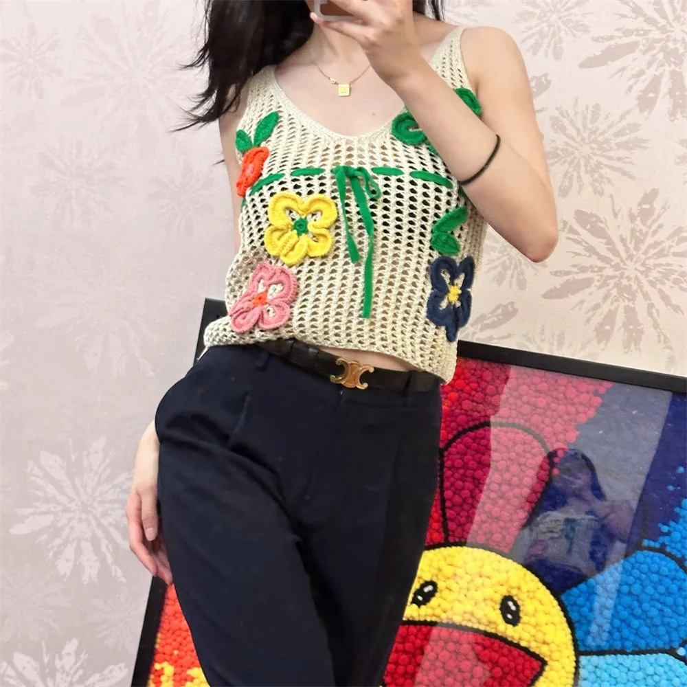 

Top 2023 New Slim Flower Embroidery Crochet V-neck Hollow Knit Camisole Women's Clothing Wholesale 0021024