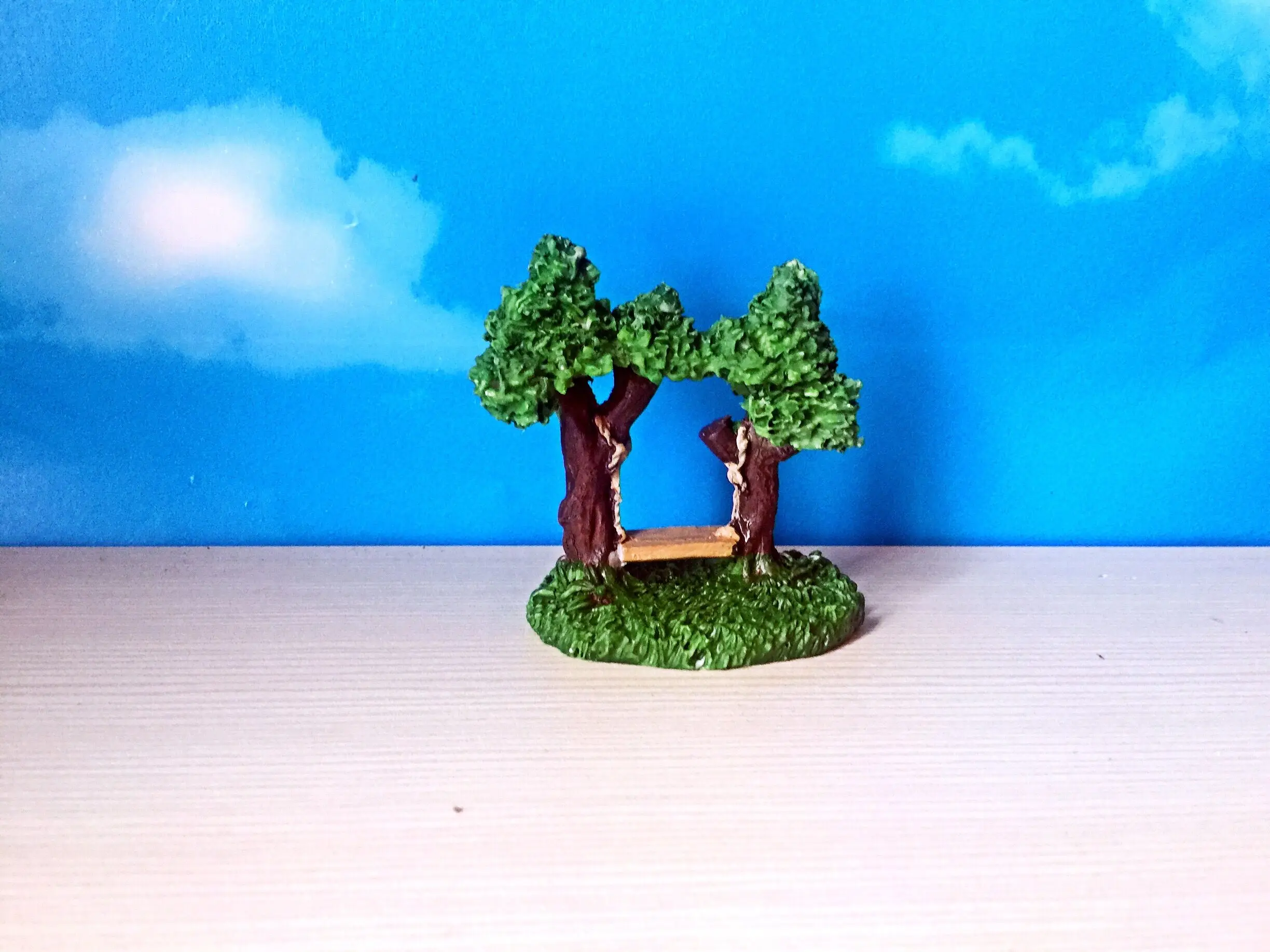 

resin figure mental psychological sand table game box court therapy tree swing