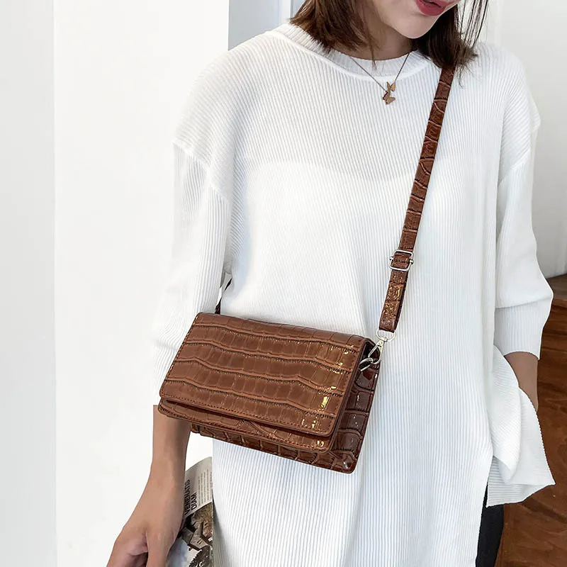 

New Trend Fashion Women's Crossbody Bag Vintage Designer Female Flap Small Single-Shoulder Bag Trend Simple Messenger Bag Purse