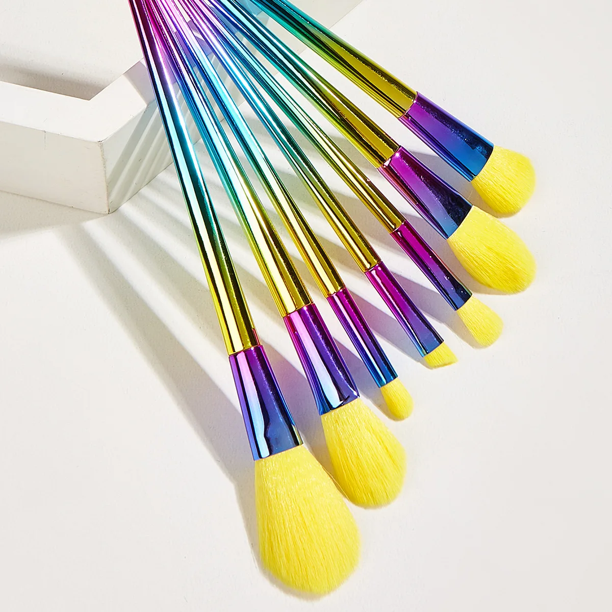 

Colorful Makeup Brushes Set Face Cosmetic Eye Shadow Brush Make Up Brush Shadow Foundation Blush Oblique Eyebrow Brush Tool