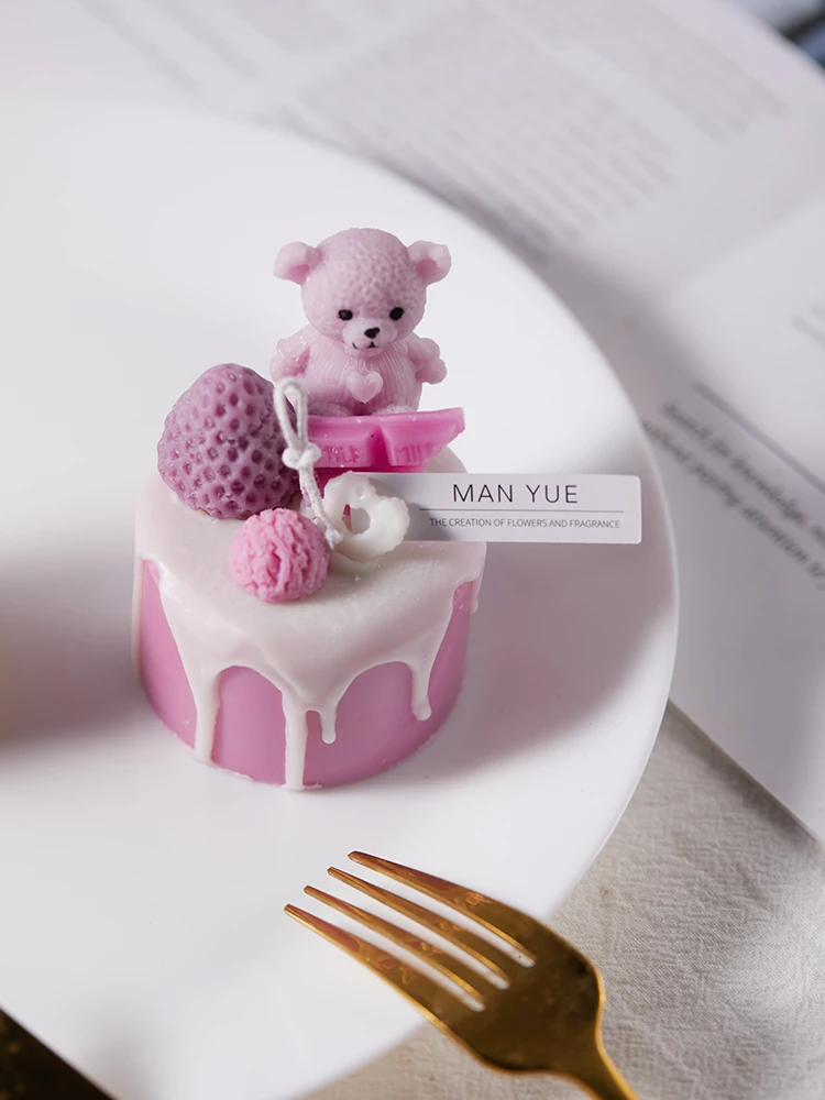 

MYUE Cartoon Bear Cute Silicone Mold DIY Hand-made Aromatherapy Candle Plaster Animal Creative 3D Three-dimensional Home Craft
