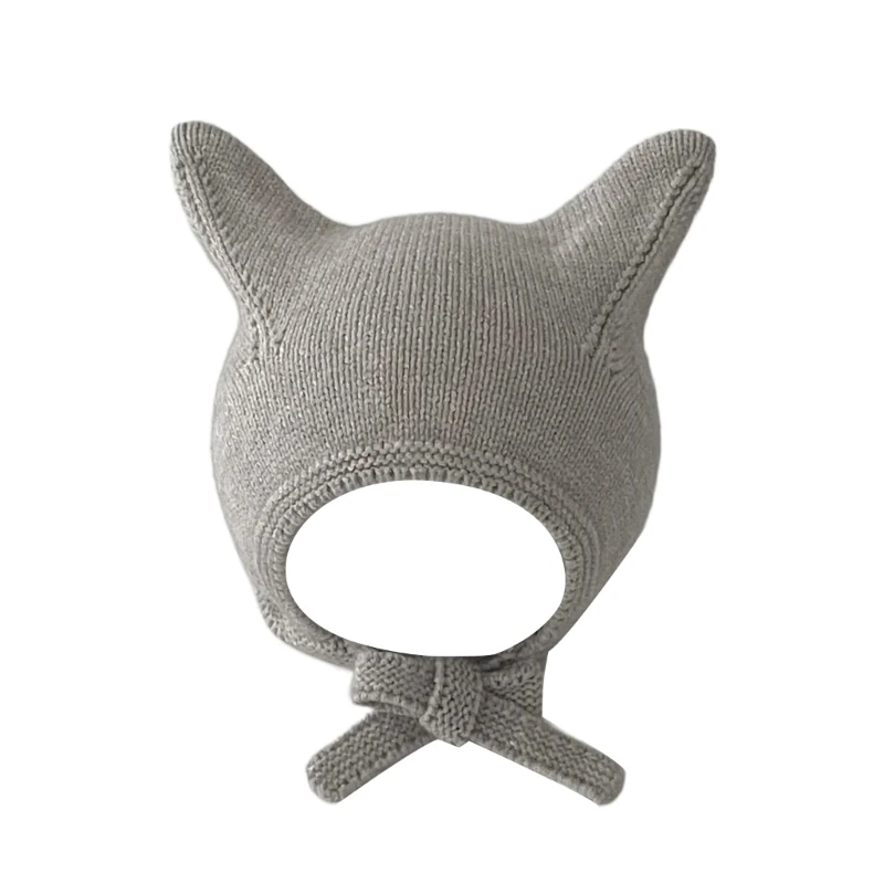 Рисунок 2 - Модная милая вязаная шапка с бычьим рогом