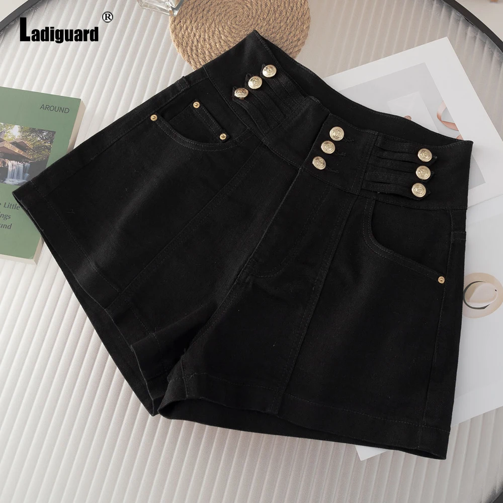 Ladiguard 2022 New Sexy High Cut Denim Shorts Women Pocket Design Short Jeans Summer Hotpants Ladies Vintage Buttons Up Panties