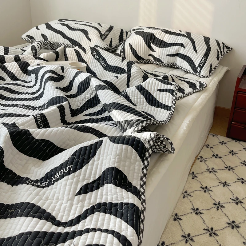 Double-sided Cotton Bed Cover Single Piece Four Seasons Universal Quilted Non-Slip Kang Tatami High end Shee...