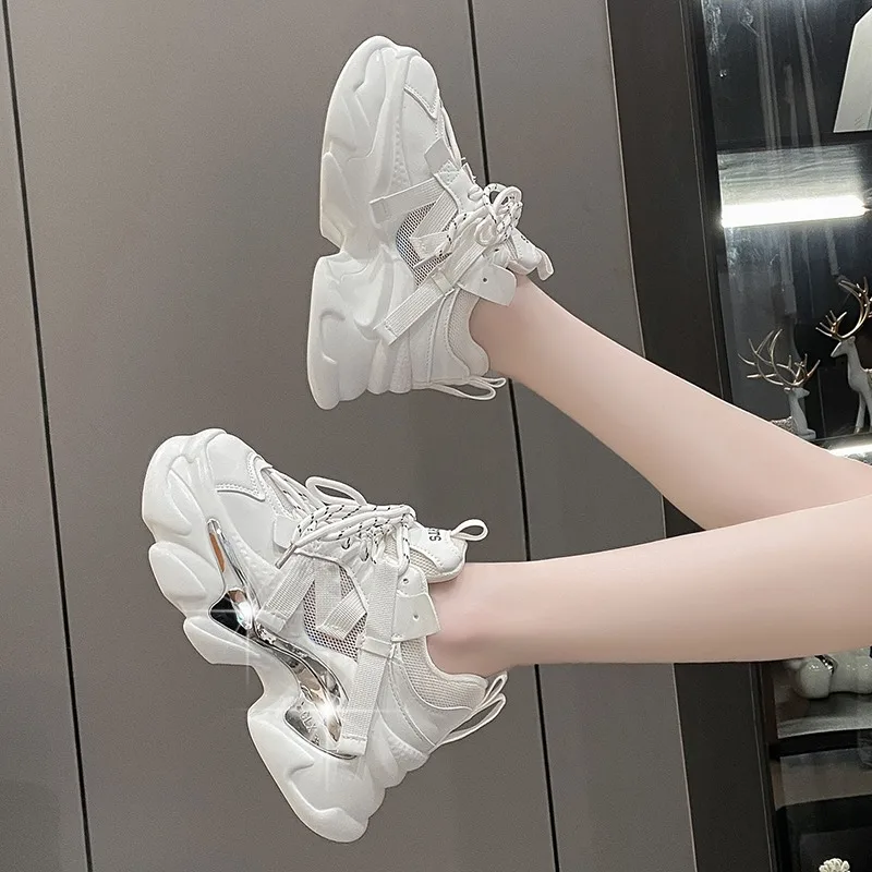 Кроссовки женские из дышащей кожи на толстой подошве 7 см