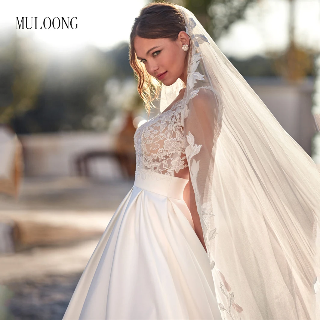 

MULOONG Elegant Lace Appliques A Line Full Sleeve Backless Wedding Floor Length Sweep Train V Neck Pleat Gowns Vestidos De Novia