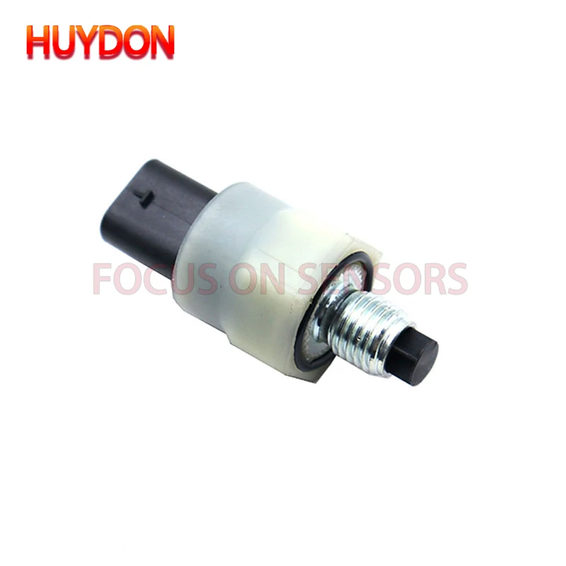 12618613333 Переключатель давления моторного масла для BMW F30 F10 X1 X3 125i 520i N20 F22 F32 F82 F87