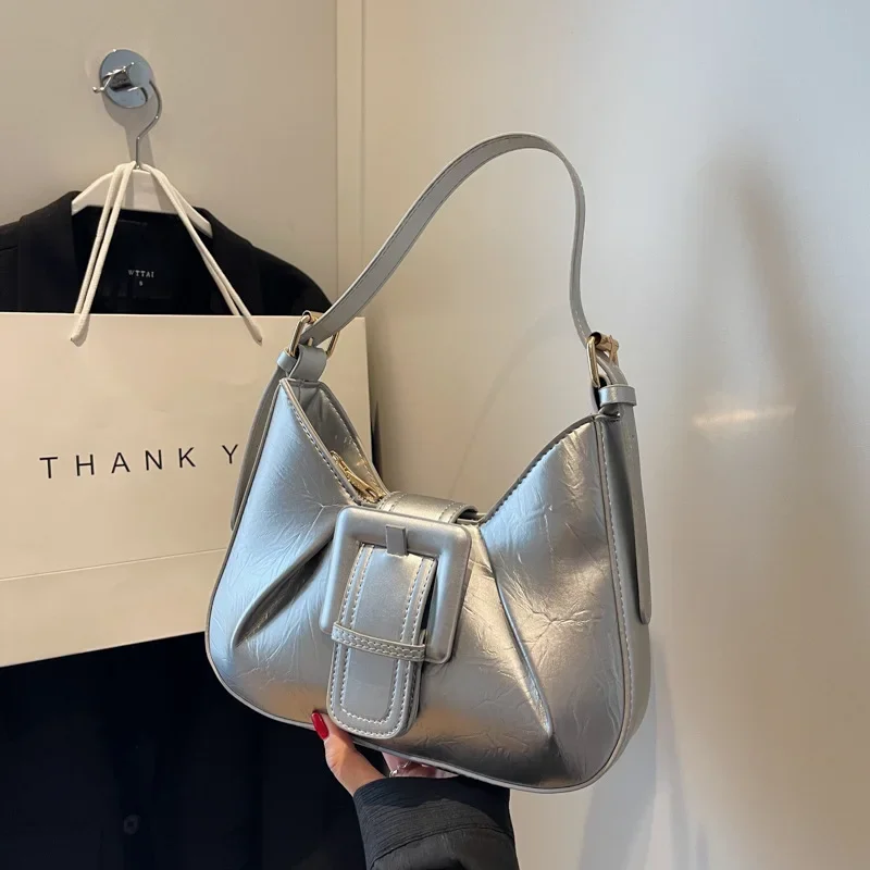 

Корейская сумка через плечо для женщин 2023, роскошная женская сумка-тоут, модная брендовая дизайнерская женская сумочка из искусственной кожи под подмышку, серебристая