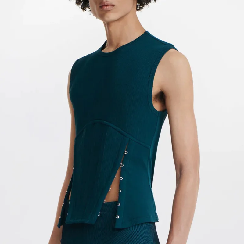 

Майка мужская приталенная с круглым вырезом, модная уличная одежда, повседневный пикантный однотонный топ без рукавов, с разрезом снизу, ле...