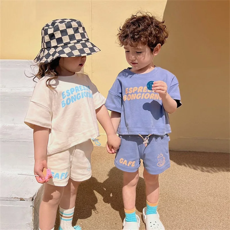 

Baby Boy Girl Loungewear Summer Outfits Casual Letter Print Tracksuits 2pcs Set T-shirts Top+ Shorts Suits Clothes Costume