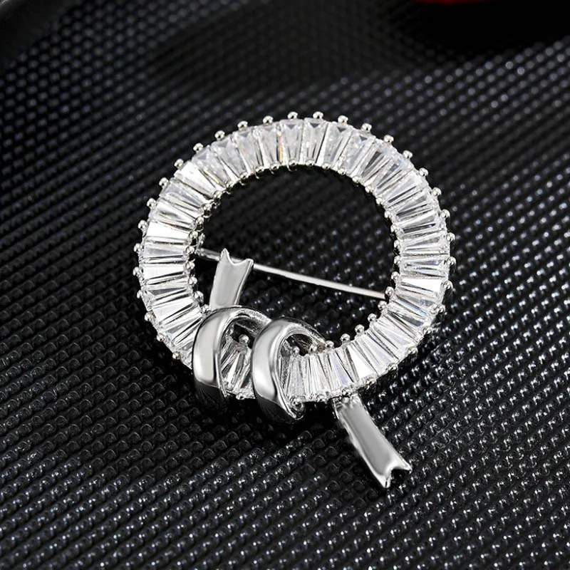 

Donia Jewelry European and American Fashion Titanium Micro-Inlaid AAA Zircon Ribbon Ring Brooch Luxury Retro Pin