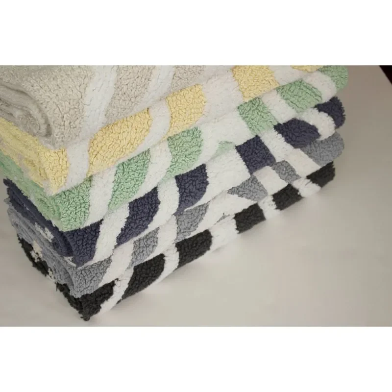 

Gorgeous Soft 21" x 34" Cotton Plush Giri Bath Mat