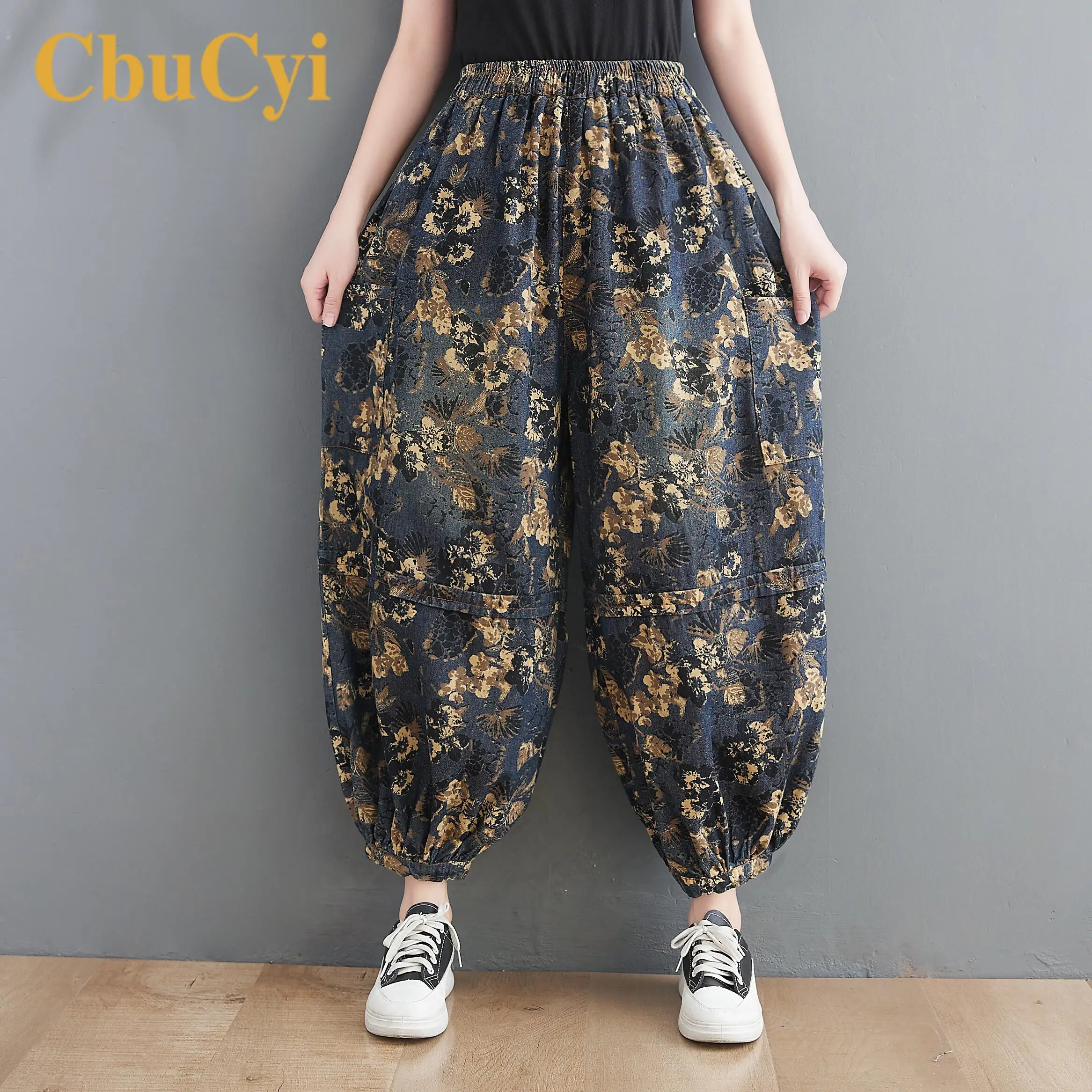 

Женские модные повседневные джинсовые шаровары большого размера, женские весенние свободные джинсовые шаровары с цветочным рисунком, унив...