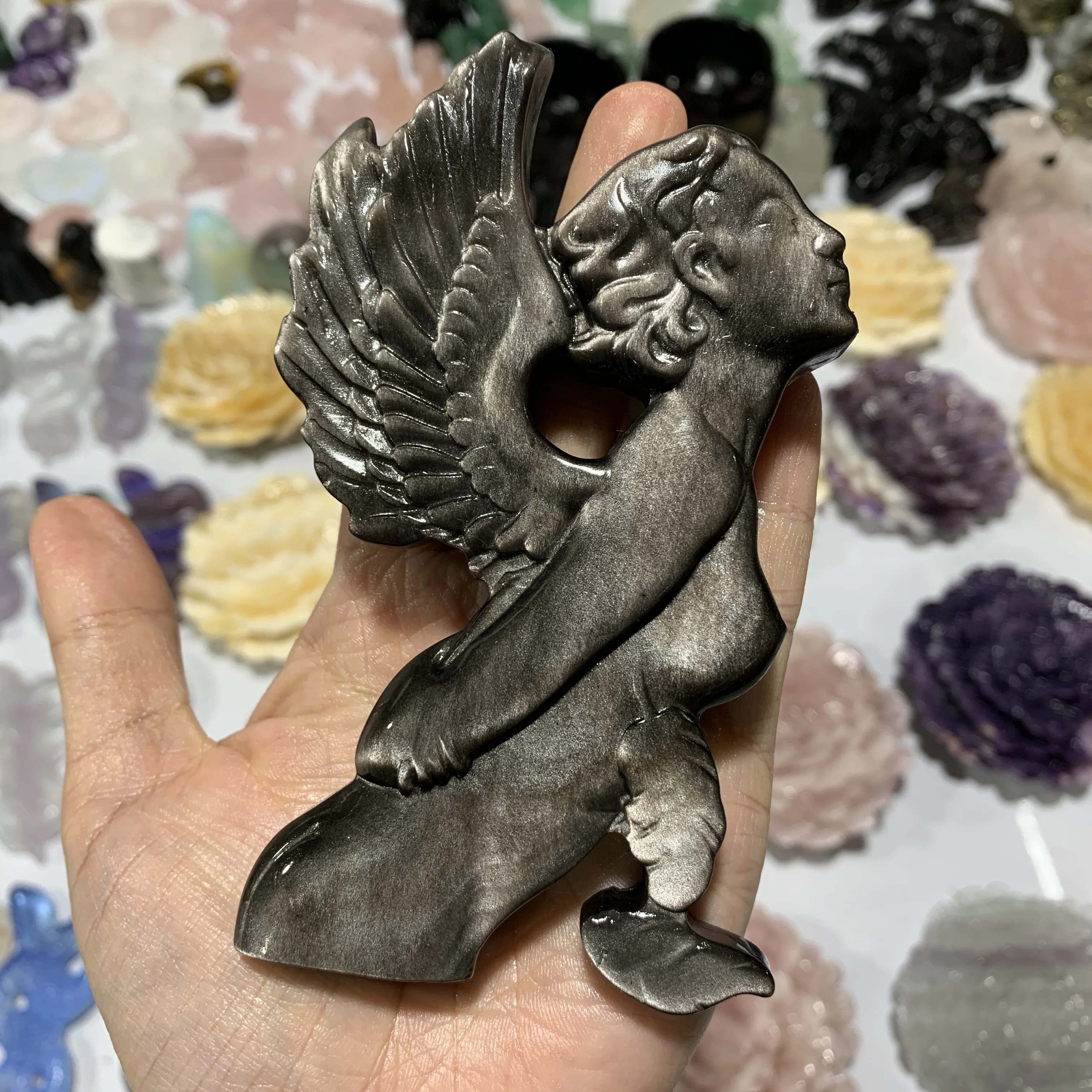 

Природный Сивер обсидиан резные крылья фигурка в форме девушки обсидиан Статуя Ангела Скульптура Декор для дома