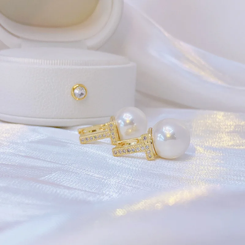 

Ins горячая Распродажа минималистичный AAA Bling Zircon жемчужные серьги с бисером Charm изысканный 14k позолоченный роскошный ювелирный аксессуар
